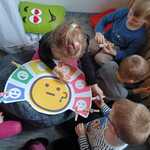 #FunduszeUE  #FunduszeEuropejskie Dzieci oznaczają swoje emocje